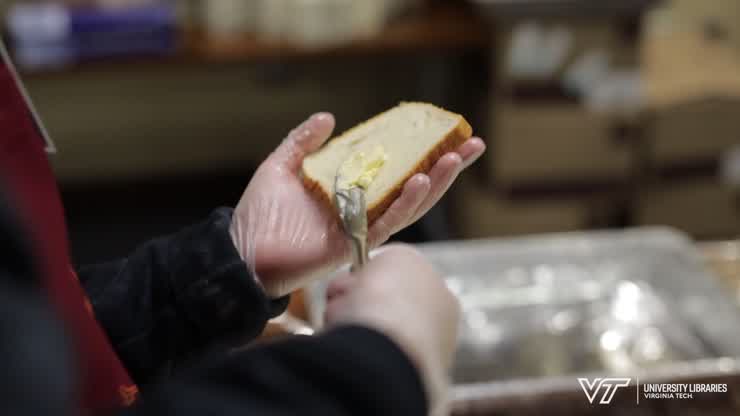 Cheesy Nights returns  for fall 2023 finals week