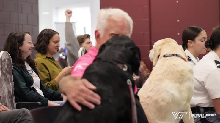 "Good Dogs" exhibit celebrates canine companions