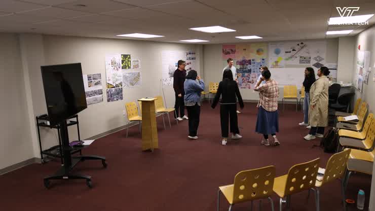 "Yes, and..." Architecture students learn through improv
