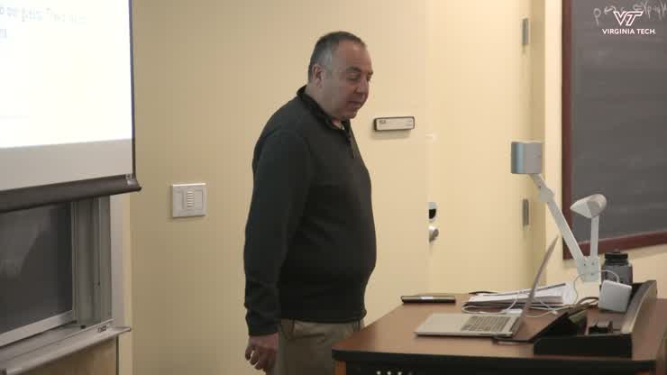 Bill Roth's sports media class aims to predict Final Four