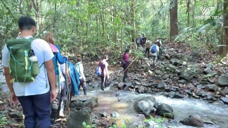 Study abroad Panama takes students off the grid