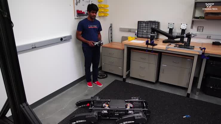 Researchers design software, creating robots to help humans