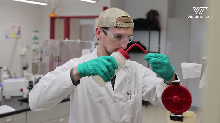 Developing synthetic polymers to study neurological diseases
