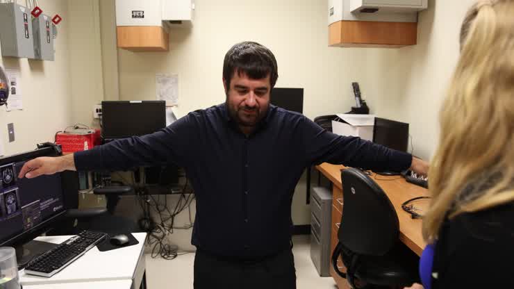 Your attention, please: Virginia Tech lab studies why focus shifts as we age